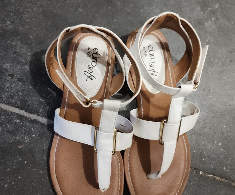 DSW Eurosoft sandals White Size 6M - Picture 8 of 8
